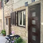 Royal Διαμέρισμα *