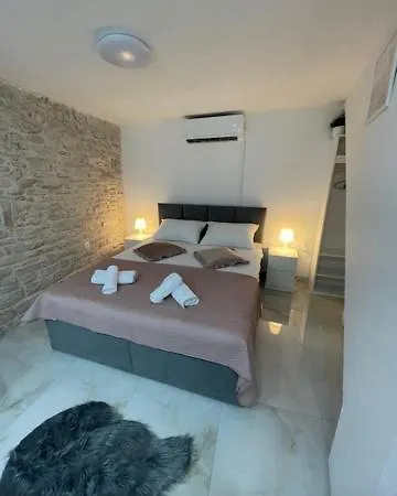 Royal Apartment