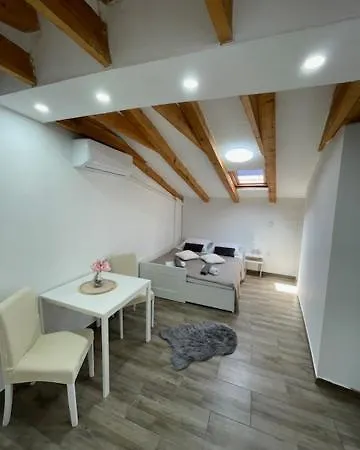 Royal Apartment